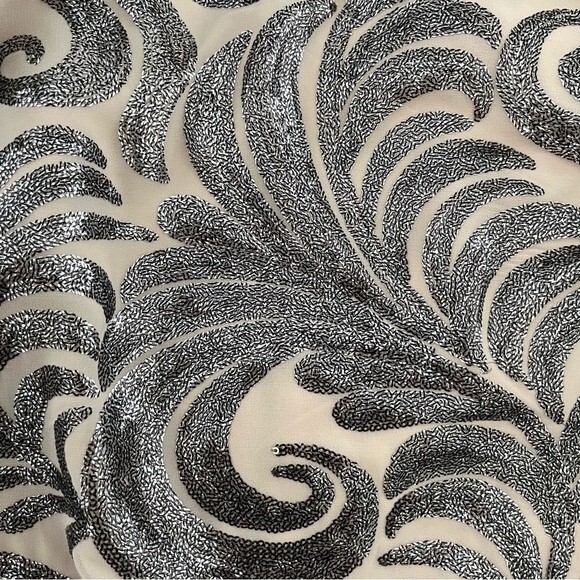 NWT Forever 21 Sequin Short Sleeve Shift Dress, Size S - Picture 6 of 8